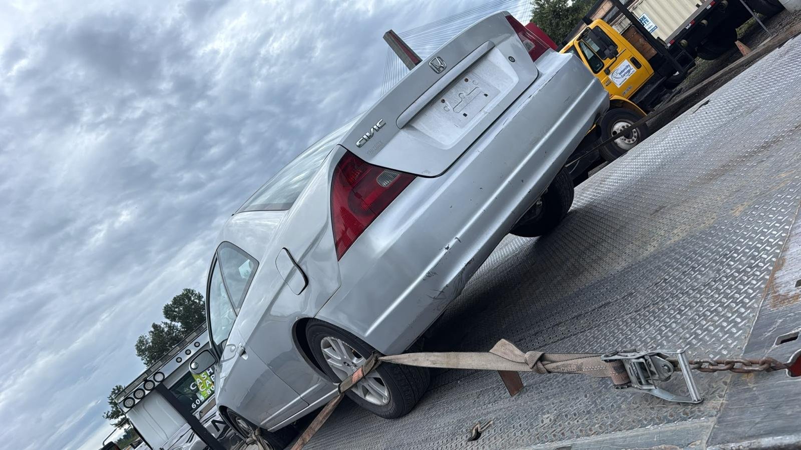 How to Describe a Vehicle With a Dead Battery in Ladner